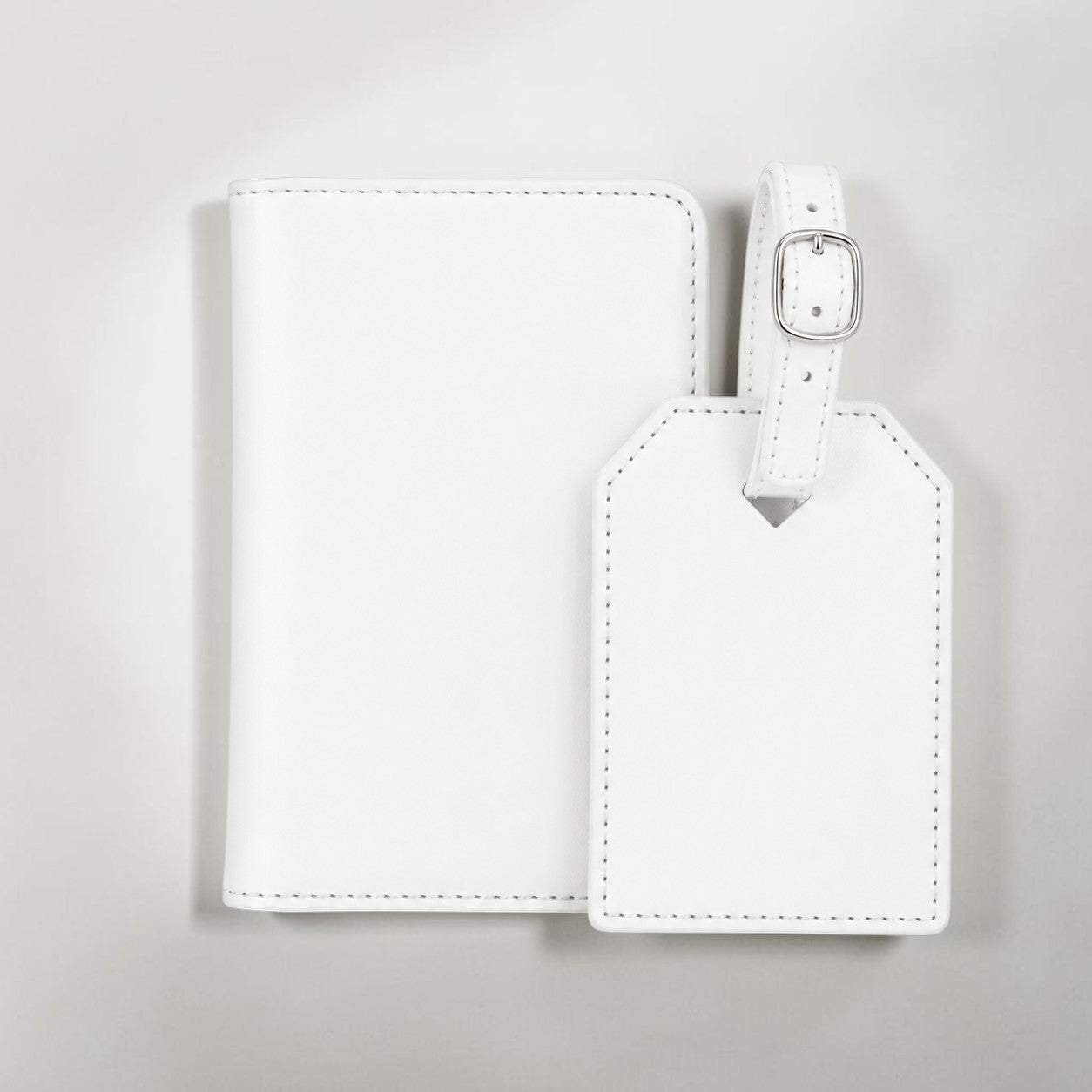 Personalized Travel Gift Set – RFID Passport Wallet & Luggage Tag